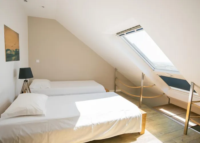 Lapoint Surf Camp Хостел Эрисейра